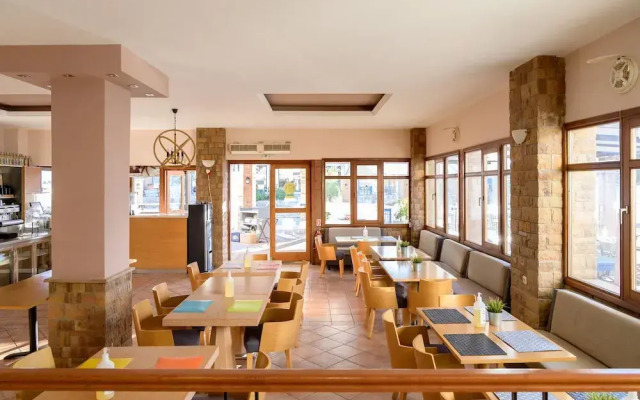 Esperides Hotel