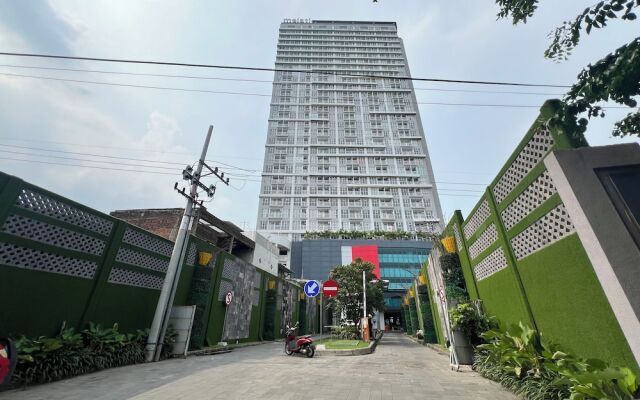 Comfy 2Br At Taman Melati Surabaya Apartment