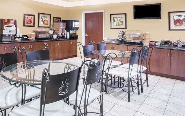 Microtel Inn & Suites by Wyndham Stillwater