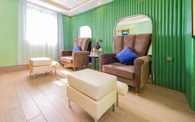 Sana Danang Beach Hotel