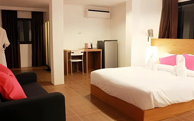 I Room Hotel