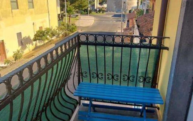 Baboe Affittacamere Iun F1037