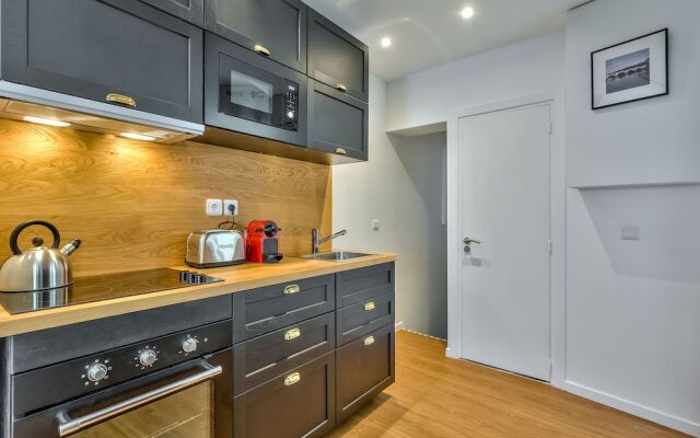 115 - Urban Vuitton Saint Denis