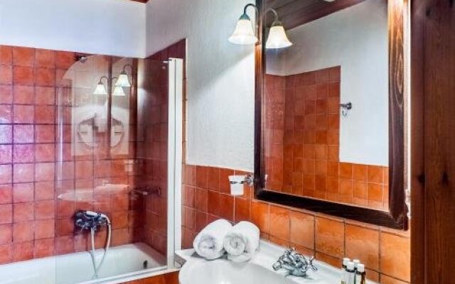 Dias Guesthouse