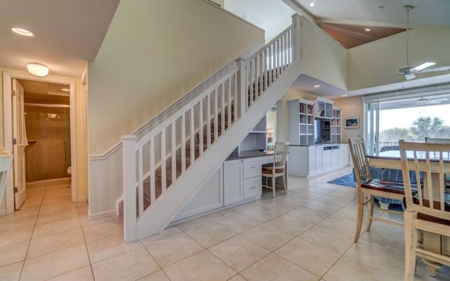 Beach Three Bedroom Villa by Redawning