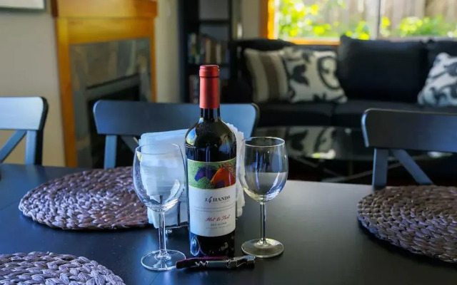 Seattle Vacation Home: The Chalet