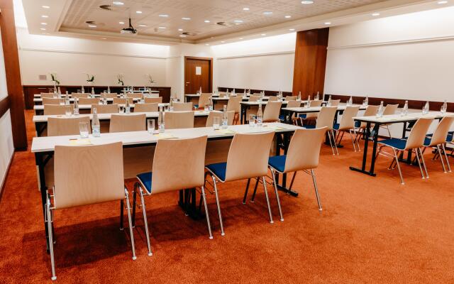 Crowne Plaza Bratislava by IHG