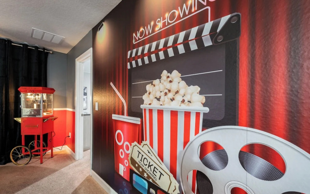 9BR Family Villa Pool Near Disney