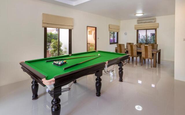 Ratana Villa - Pattaya Holiday House Walking Street 7 Bedrooms