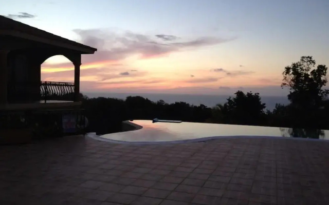 Milbrooks Villa and Retreat