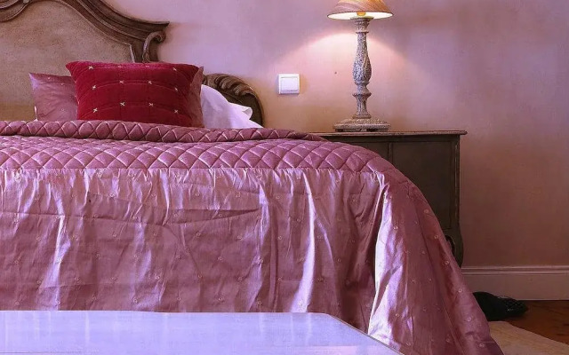 Manoir De Restigne