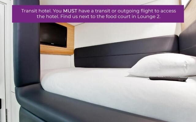 YOTELAIR Amsterdam Schiphol - Transit Hotel