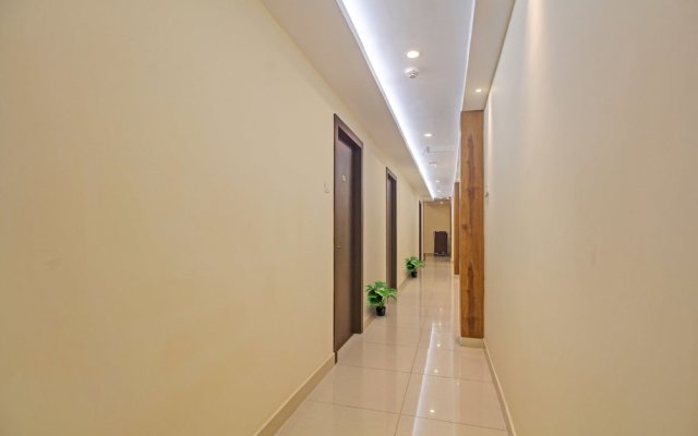 Super OYO Townhouse 1050 Centre Point In