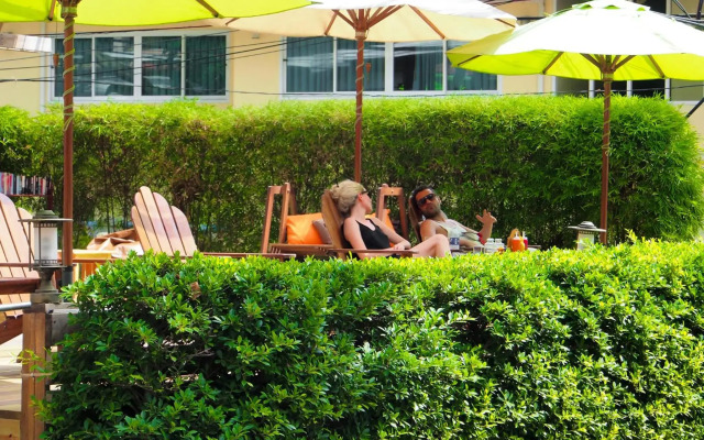 Green Bay Samed Resort