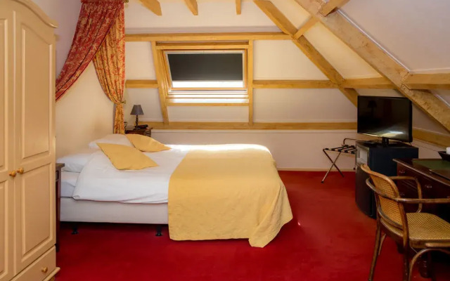 Hampshire Hotel – Hostellerie Schuddebeurs