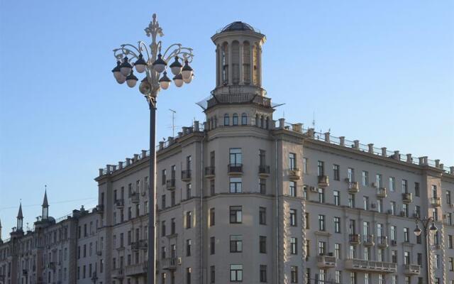 Molotoff Capsule Hotel