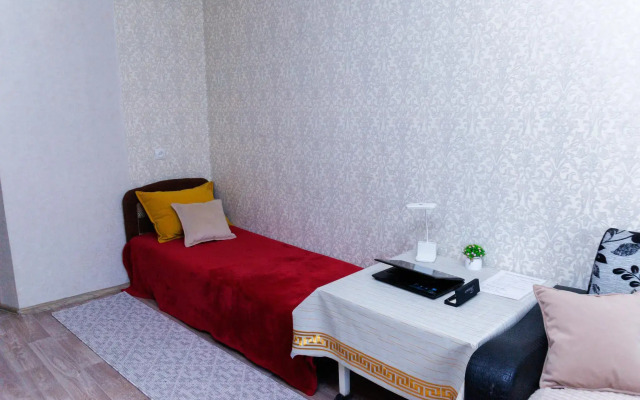 Krymsk Apartments-Apart on 62 Polkovaya Street