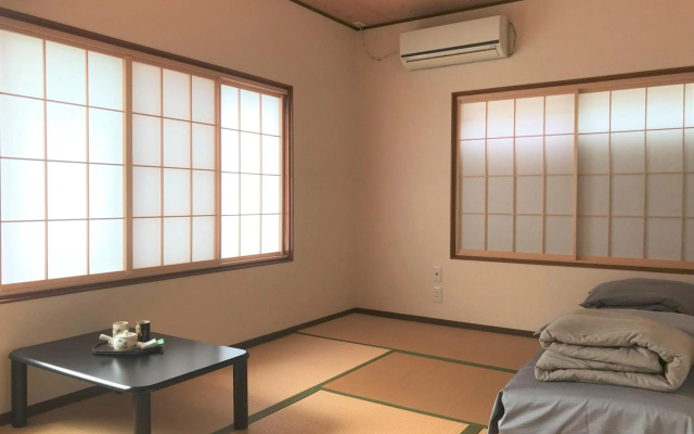 Guesthouse Hakuka - Hostel – Guest Rooms – Kanazawa