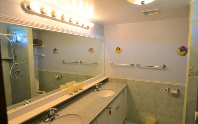 Sapphire Beach Resort