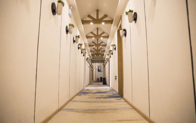 Bi Foli Hotel