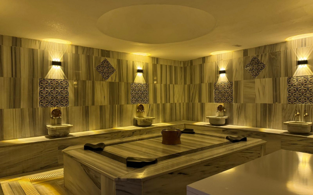 Grand Nar Hotel