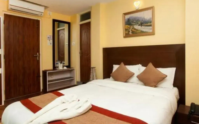 Hotel Rosemary Homes