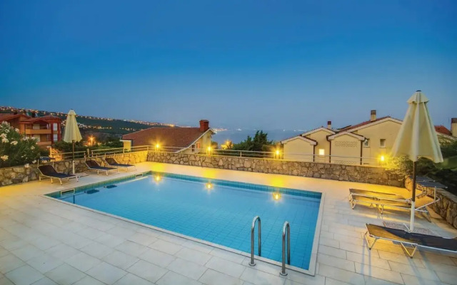 Beautiful Home in Volosko With Wifi and 2 Bedrooms