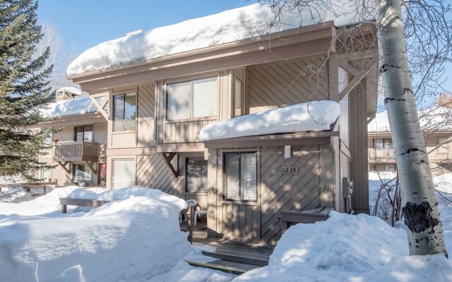 Villager #1235 - 2 Br Condo