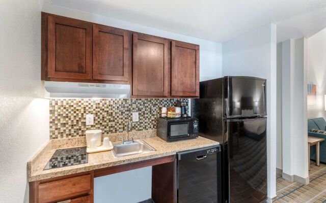 MainStay Suites Denver International Airport