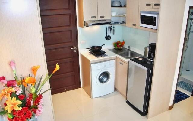 Art Patong : 1 bedroom pool view