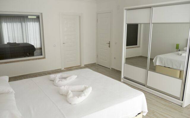 KAL2200 Villa Zeytin Uzumlu 2 Bedrooms