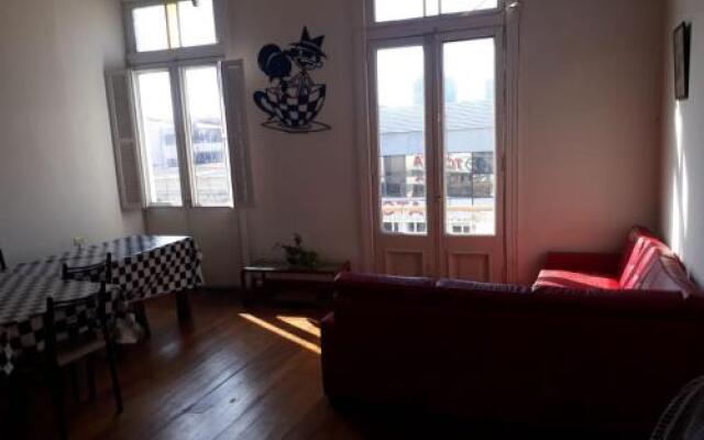 Hostal Retro House