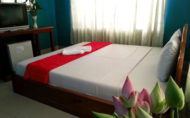 Ta Som Guesthouse & Tour Services