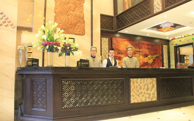 Golden Lotus Luxury Hotel