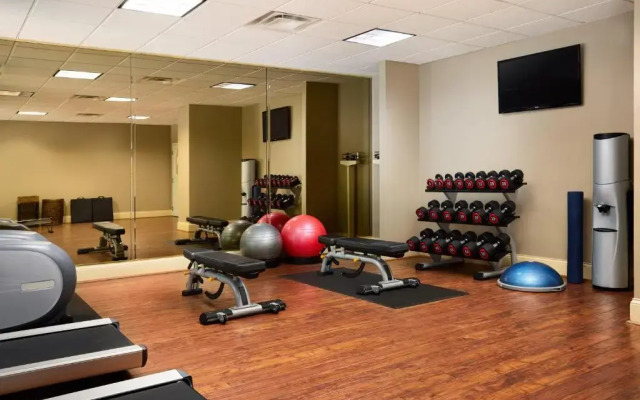 Holiday Inn Express & Suites Alpharetta - Windward Parkway by IHG