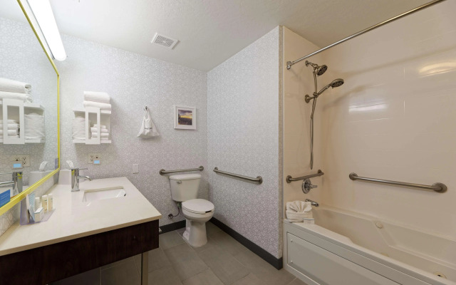 Hampton Inn & Suites Phoenix-Goodyear