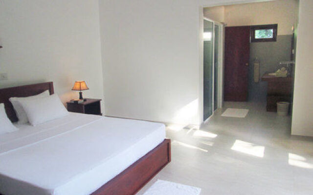 Thisara Villa