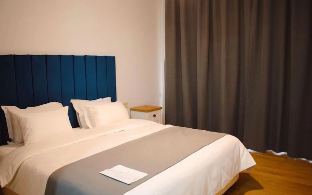 Octava Boutique Hotel