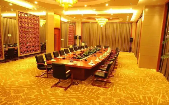 International Golf Resort Hotel