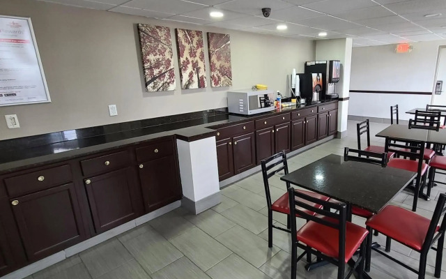 Red Roof Inn & Suites Duncan