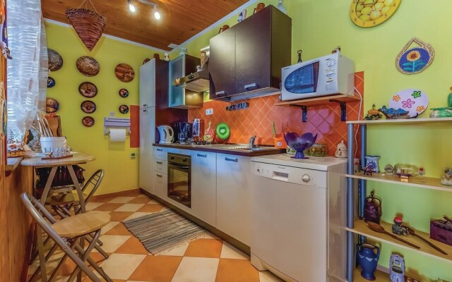 Beautiful Home in Crikvenica With Wifi and 3 Bedrooms