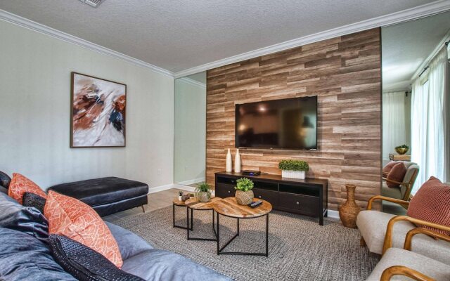 Fancy Family Home 10min-disney Private Pool Stl108