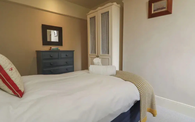 Penwarne Lodge