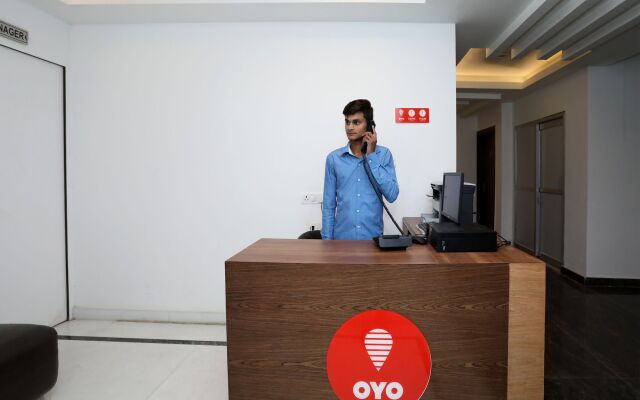 OYO 11666 Hotel Prakash Inn