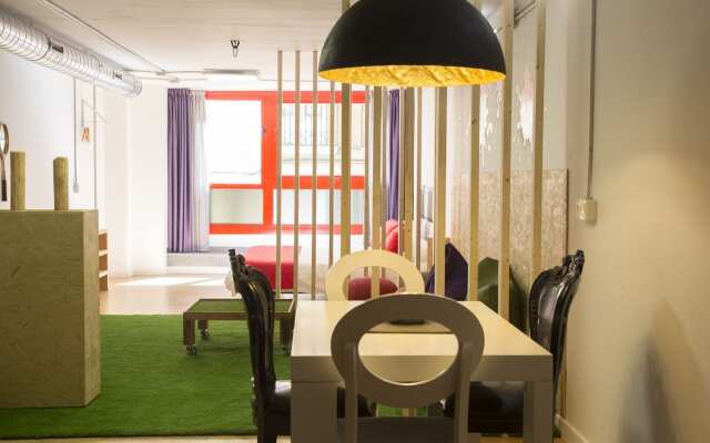 Tomate Rooms