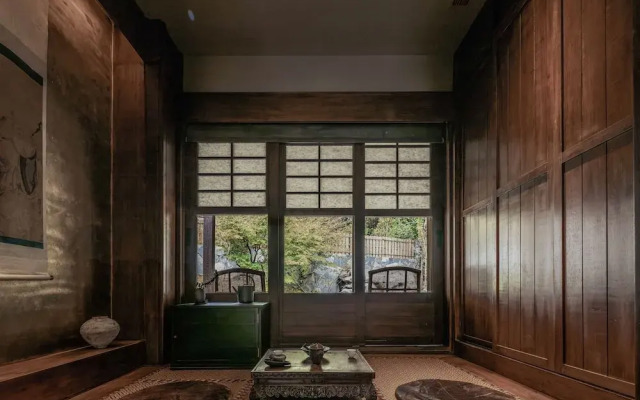 Jingdezhen Xingshan Shiwai Dongliyuan