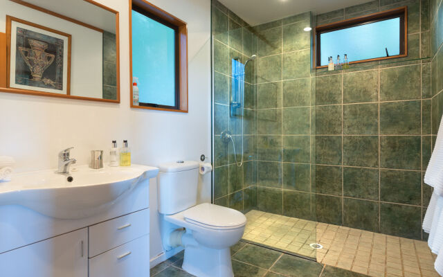 Allure Lodge