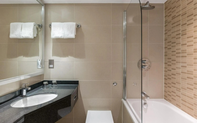 Renaissance London Heathrow Hotel