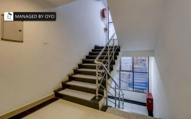 Super Oyo Townhouse Oak Hotel N7 Elite