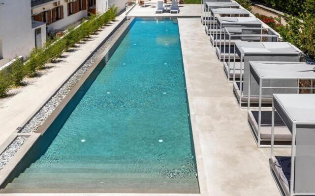 Olia Green Residence